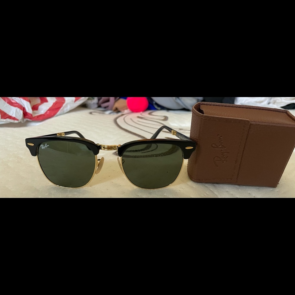 Foldable Ray Ban sunglasses